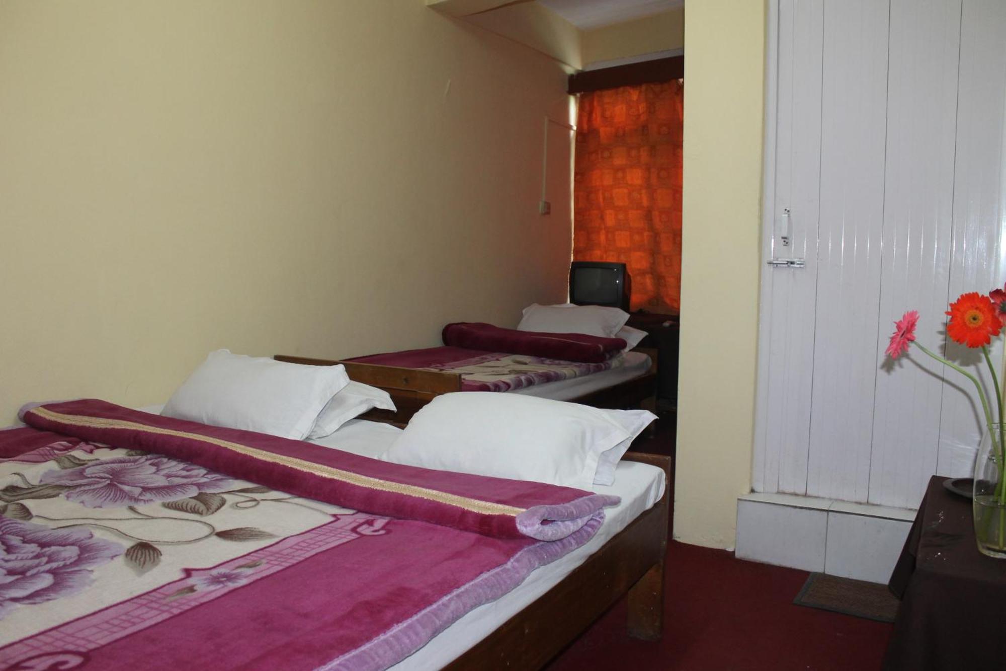 Hotel Twilight Lodge Gangtok Exterior photo