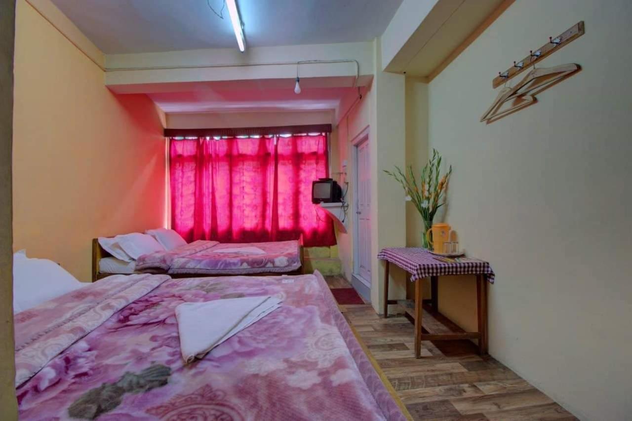 Hotel Twilight Lodge Gangtok Exterior photo