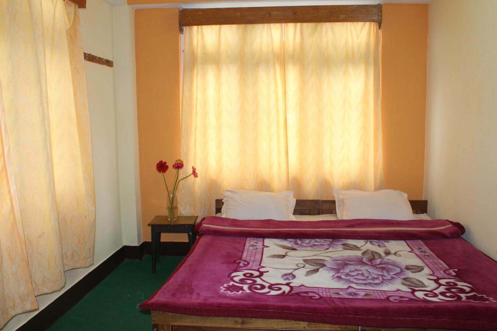 Hotel Twilight Lodge Gangtok Exterior photo
