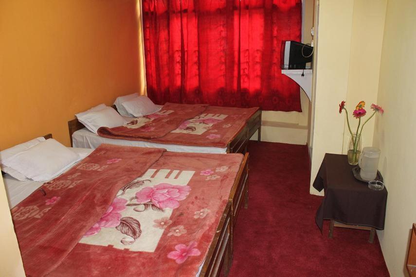 Hotel Twilight Lodge Gangtok Exterior photo