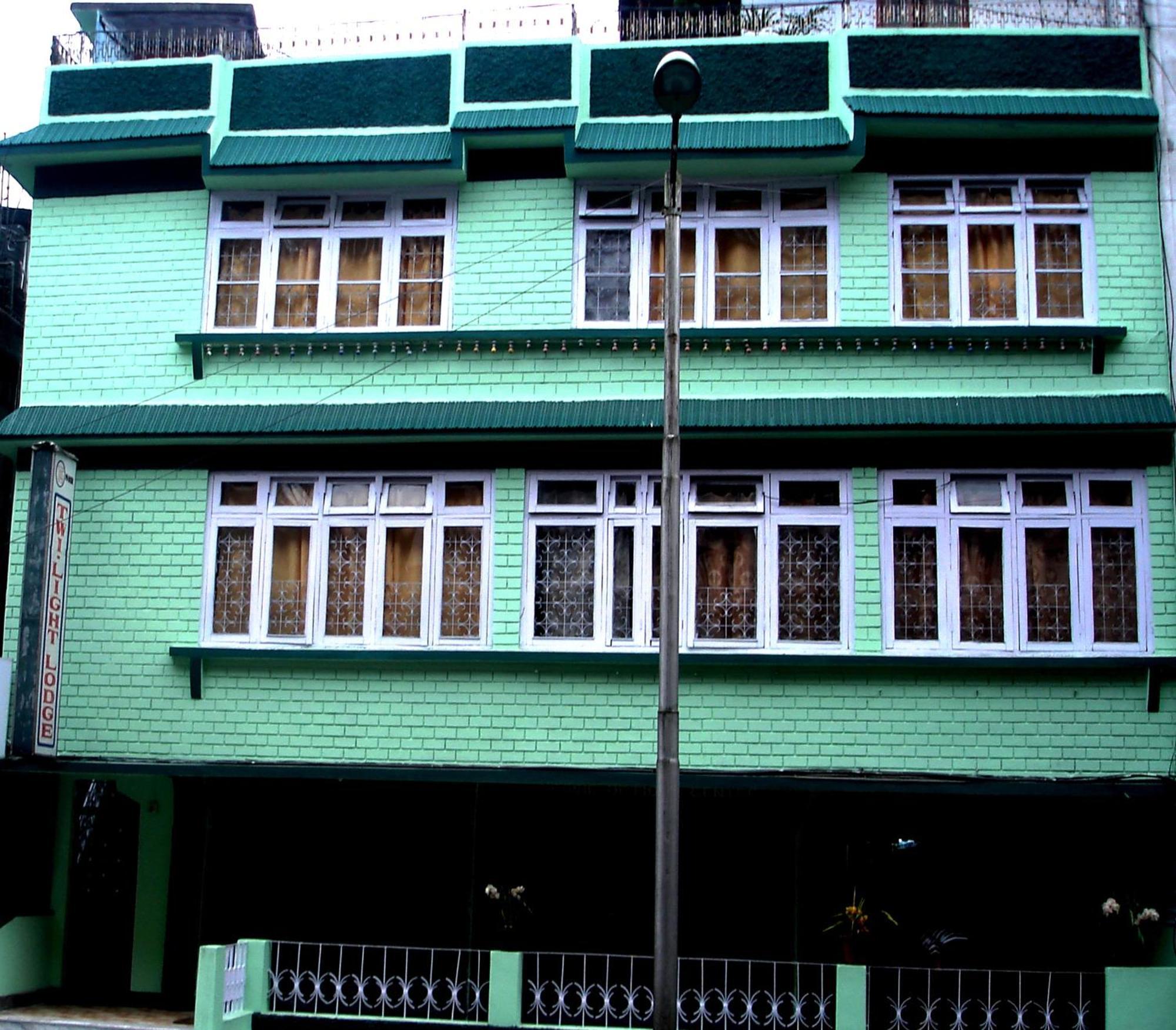 Hotel Twilight Lodge Gangtok Exterior photo