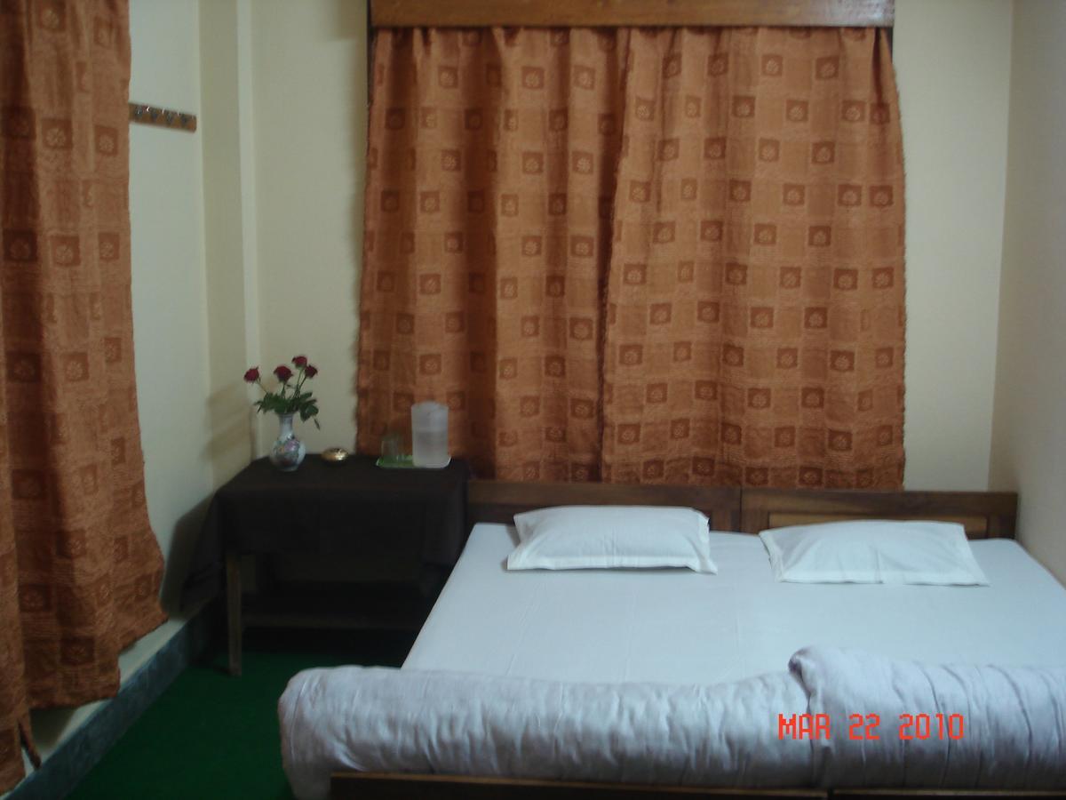 Hotel Twilight Lodge Gangtok Exterior photo