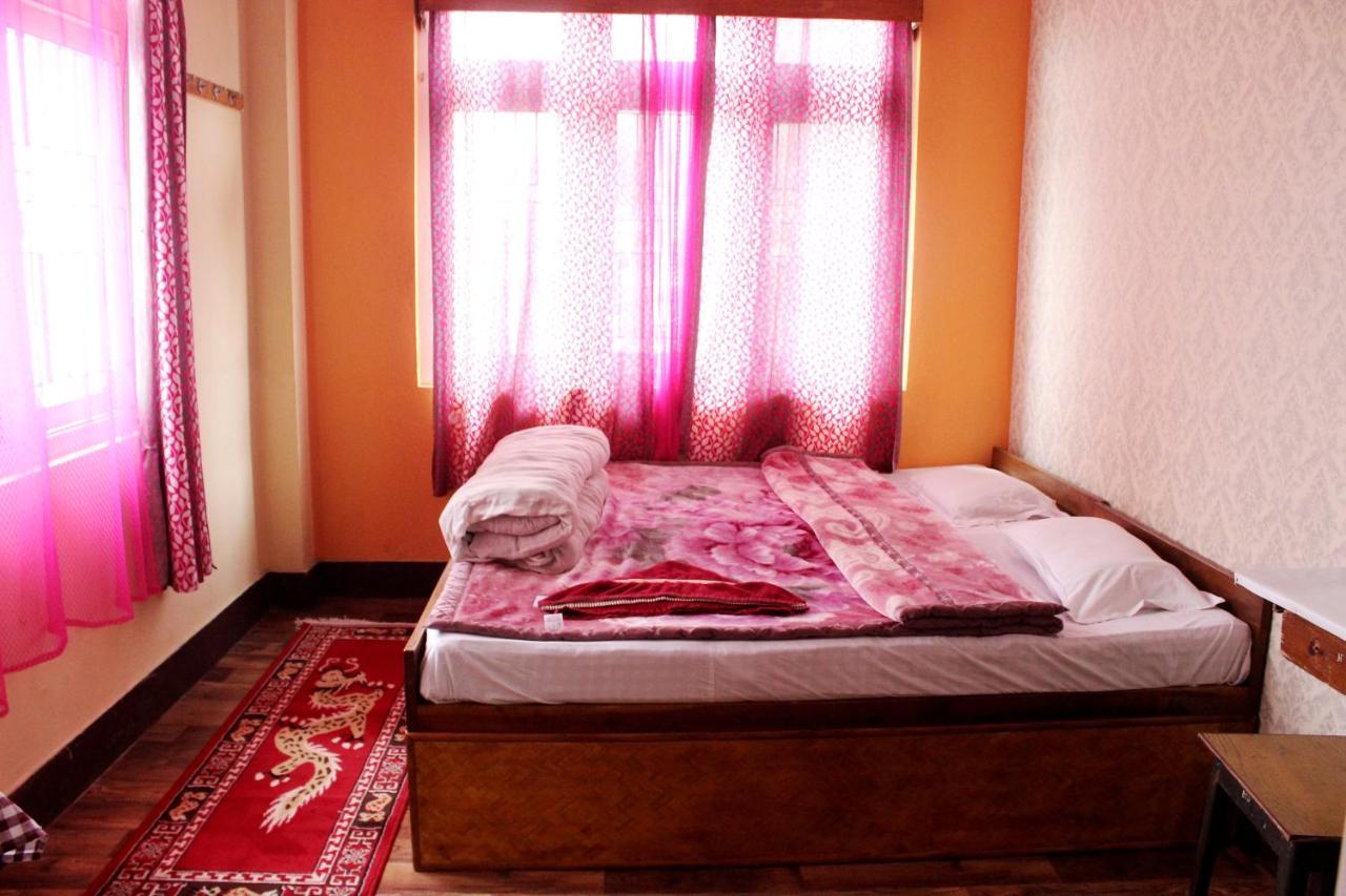 Hotel Twilight Lodge Gangtok Exterior photo
